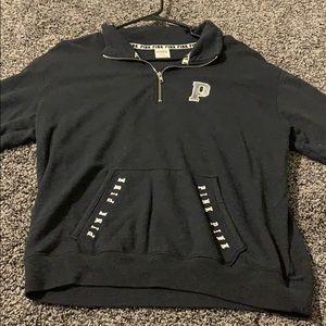 Long sleeve quarter zip